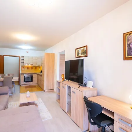 Myflat Club 218 Diamond Wellness Шиофок