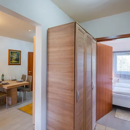 Myflat Club 218 Diamond Wellness Апартаменты Шиофок