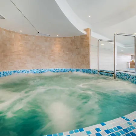 Myflat Club 218 Diamond Wellness *