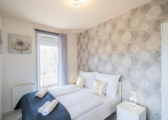 Myflat Club 218 Diamond Wellness Siofok